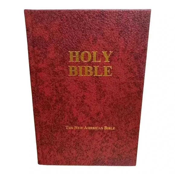 The New American Bible Fireside Church & School Edition NAB 2001 - 2002 Edition - Picture 1 of 8
